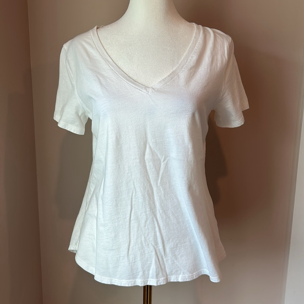 Bundle 6 Old Navy Size Small Tops, Tanks, Tees Black, White Yellow Stripes - Picture 7 of 10
